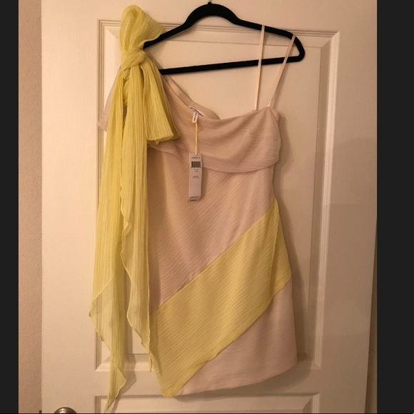 BCBGeneration Dresses & Skirts - BCBGeneration Dress